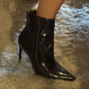 Steve Madden Black Booties Patent